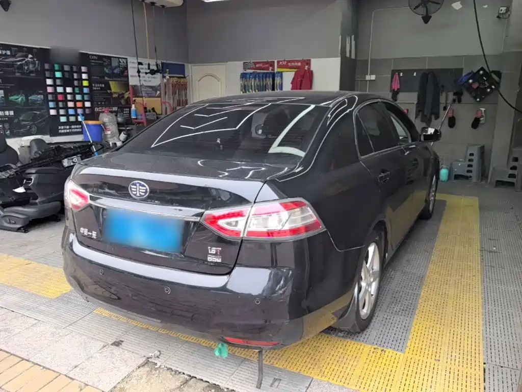 Besturn B90 奔腾B90 2014款 1.8 T 自动豪华型