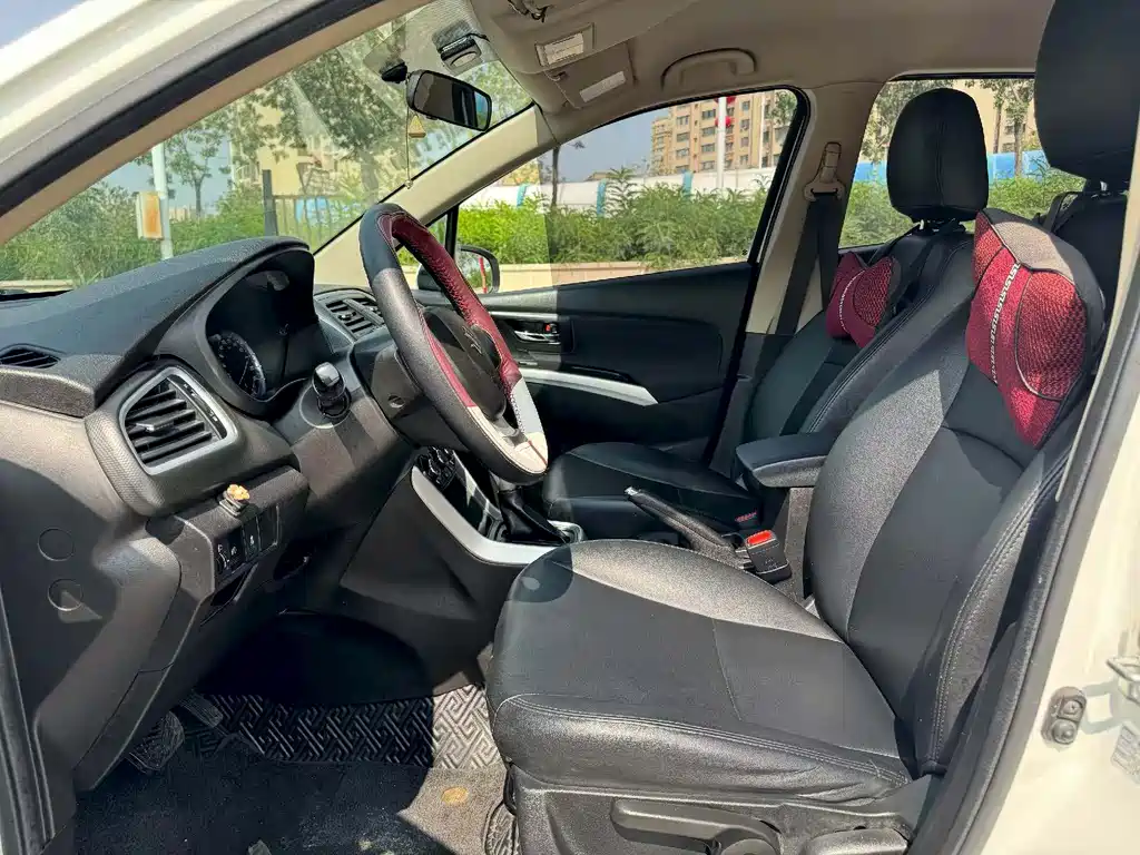 S-Cross 1.6 L CVT 2 WD Progressive