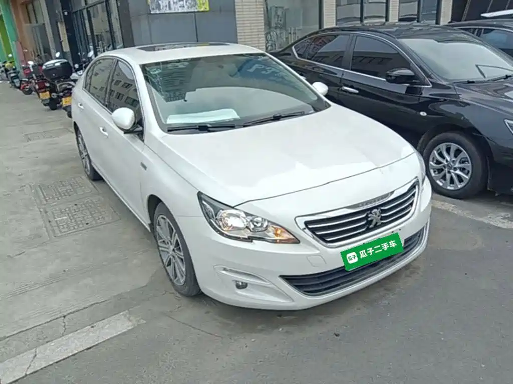 Peugeot 408 1.6 T Auto Luxury