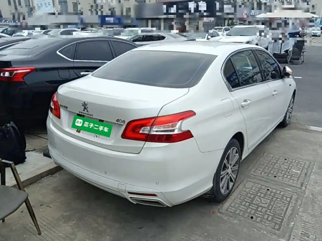 Peugeot 408 1.6 T Auto Luxury