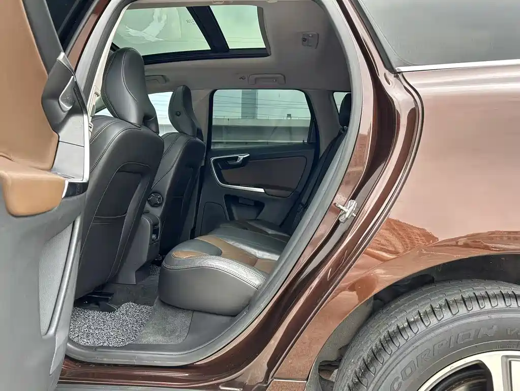 Volvo XC60 (Import) T5 Smart Grace