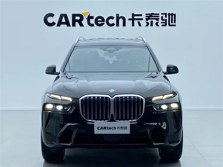 BMW X7 xDrive40 i Premium M Sport Package