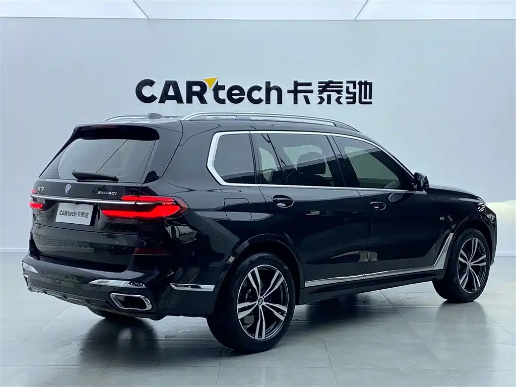 BMW X7 xDrive40 i Premium M Sport Package