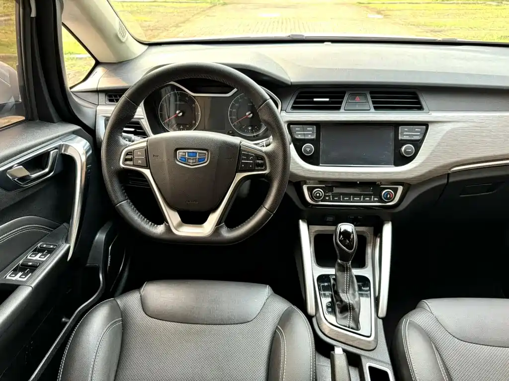Vision X3 1.5 L Auto Elite