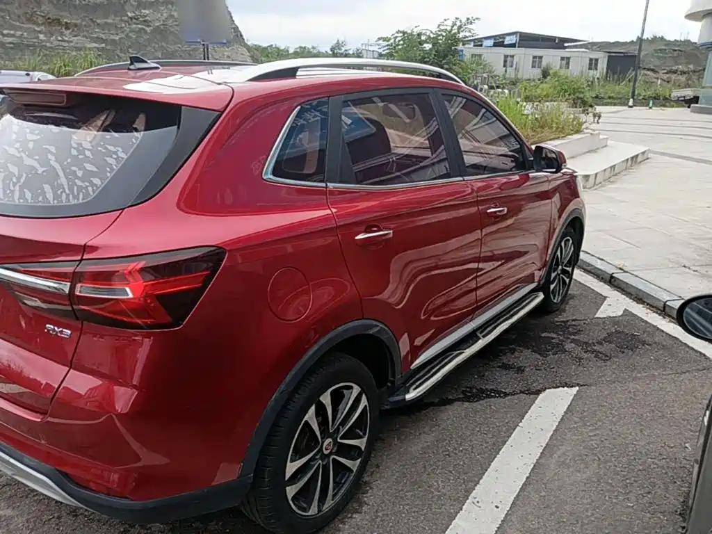 Roewe RX3 1.6 L CVT Flagship