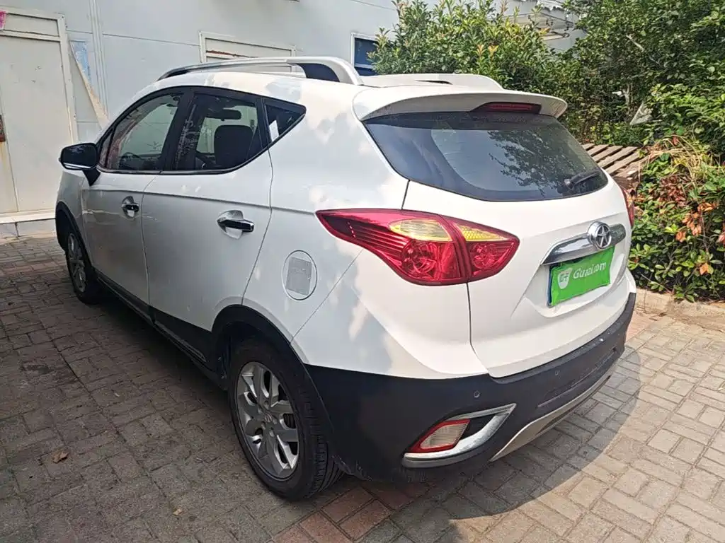 Refine S3 1.5 L CVT Luxury Smart
