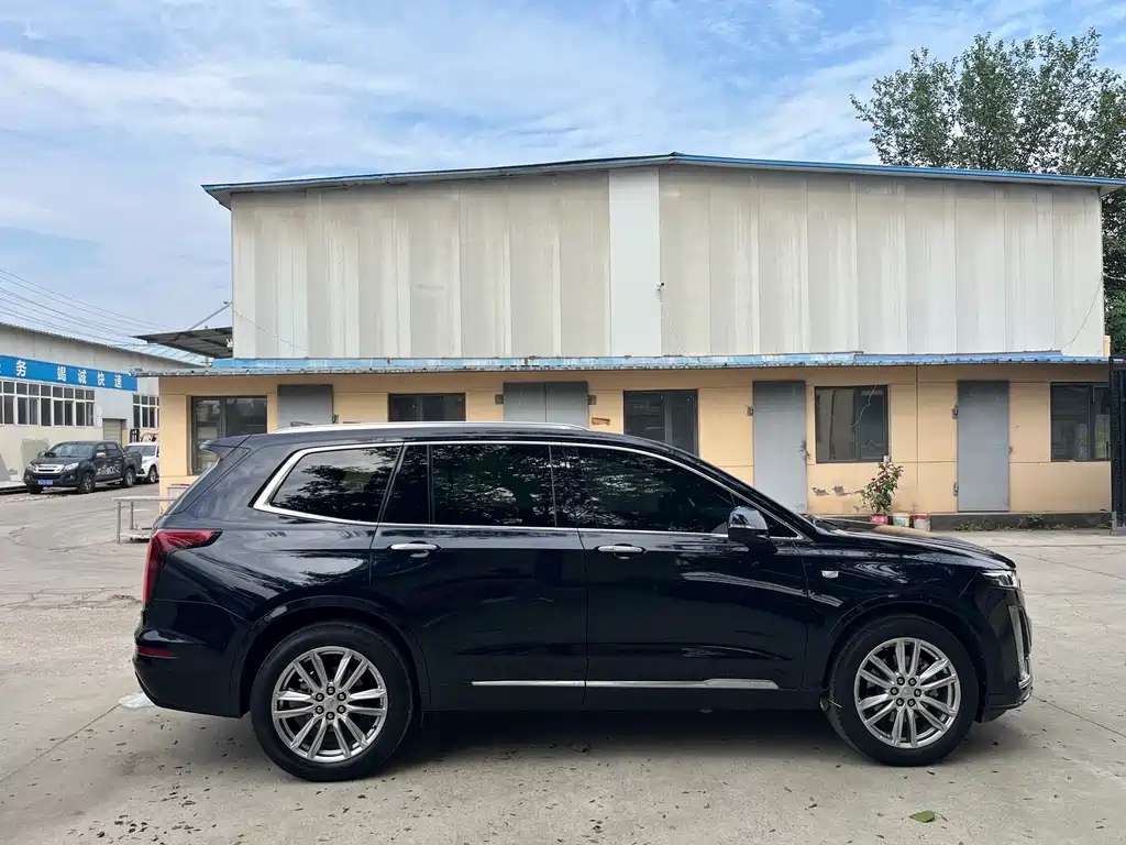 Cadillac XT6 2.0 T 6-seat 2 WD Luxury
