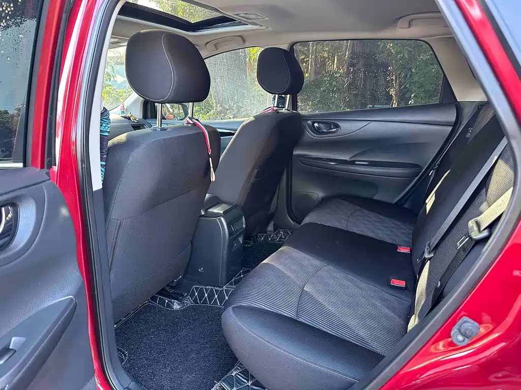 Tiida 1.6 L CVT Cool Motion