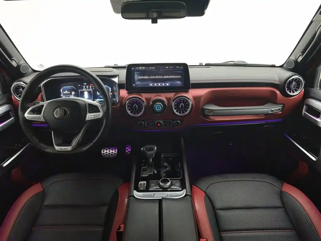 BAIC BJ40 北京越野BJ40 2019款 改款 2.0 T 自动四驱城市猎人版尊享型 国V