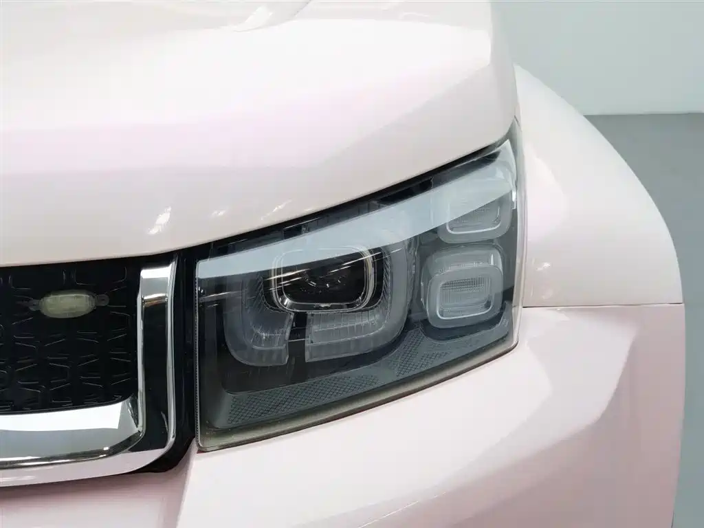 BAIC BJ40 北京越野BJ40 2019款 改款 2.0 T 自动四驱城市猎人版尊享型 国V