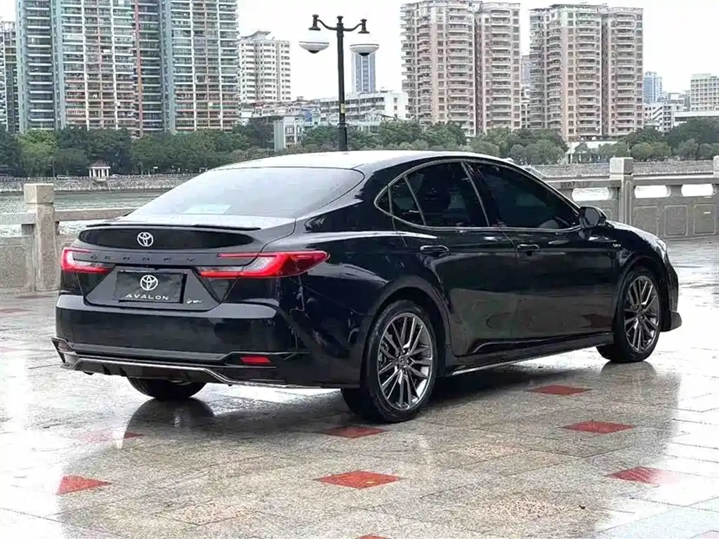 Camry Dual Engine 2.0 HXS Sport Plus