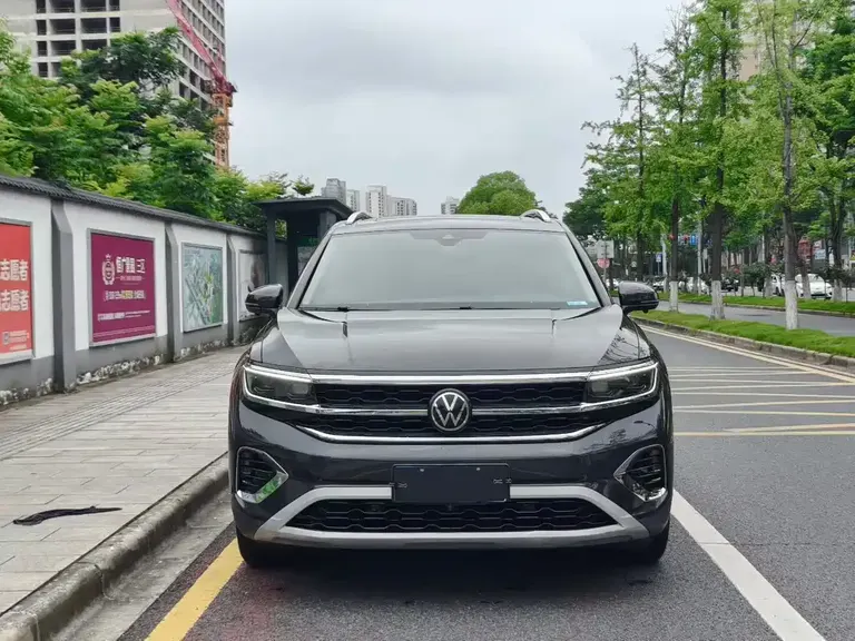 Volkswagen Talagon 380 TSI 4 WD Luxury Premium Realm Pro 6-seat