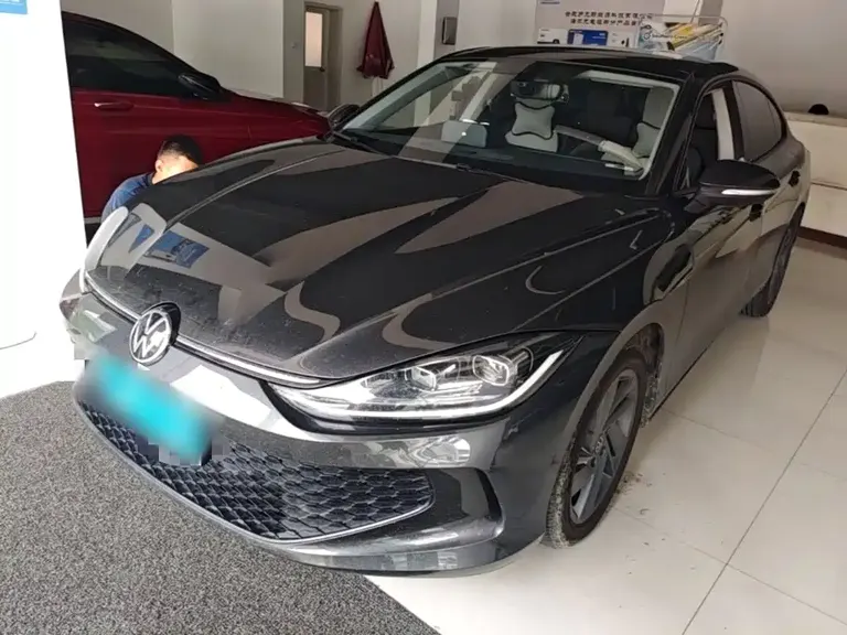 Volkswagen Lamando Lamando L 200 TSI DSG