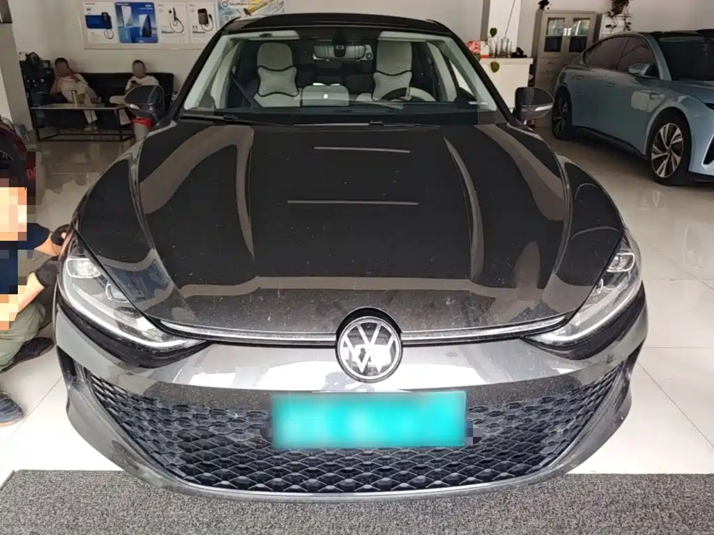 Lamando Lamando L 200 TSI DSG