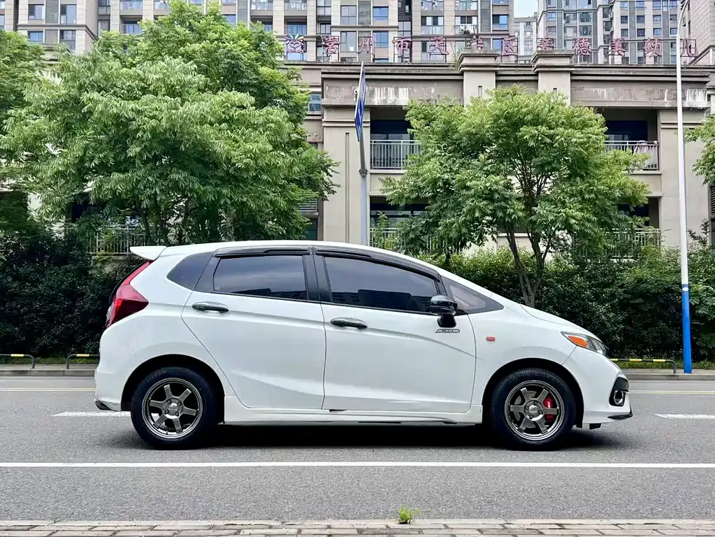 Fit 1.5 L Manual Comfort