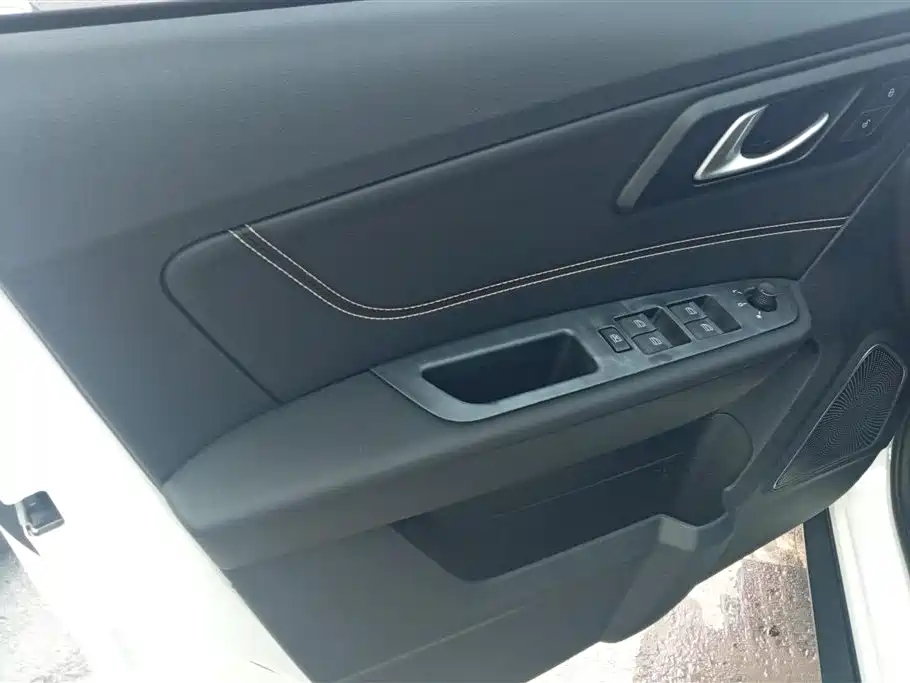 Besturn X40 1.6 L Auto Luxury
