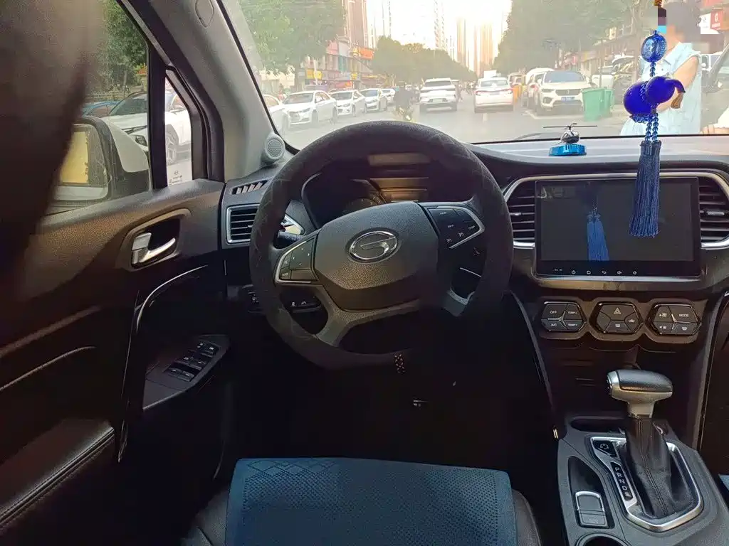 GAC Trumpchi GS4 235 T G-DCT Elite