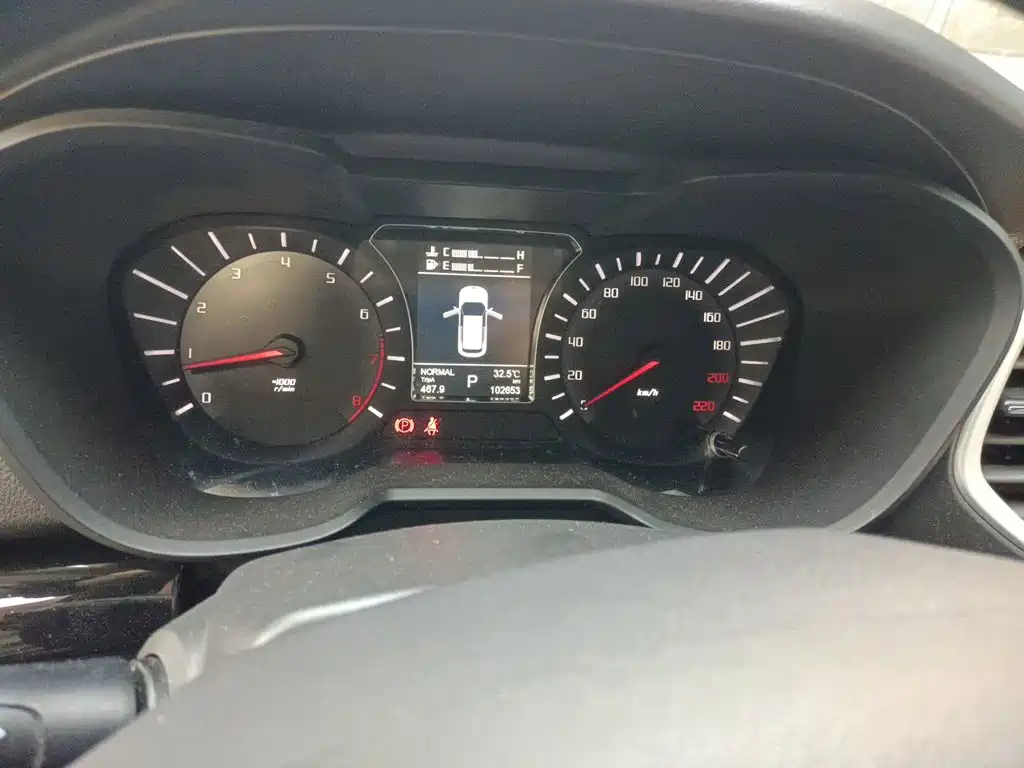 GAC Trumpchi GS4 235 T G-DCT Elite