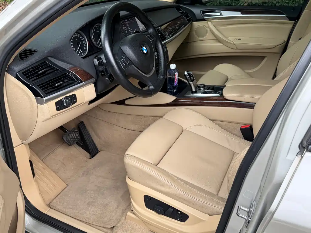 BMW X6 xDrive35 i