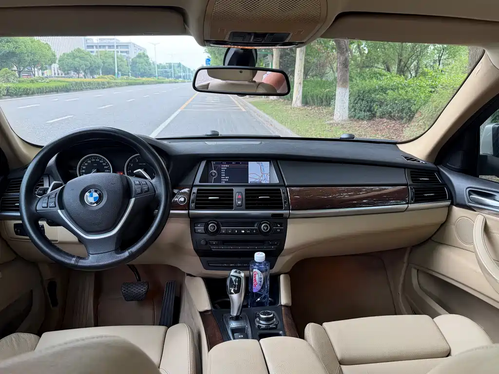 BMW X6 xDrive35 i