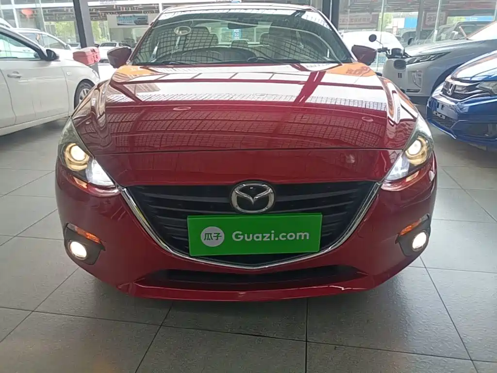 Mazda 3 Axela Sedan 2.0 L Auto Sport