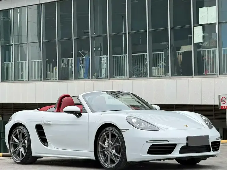 Porsche 718 Boxster 2.0 T