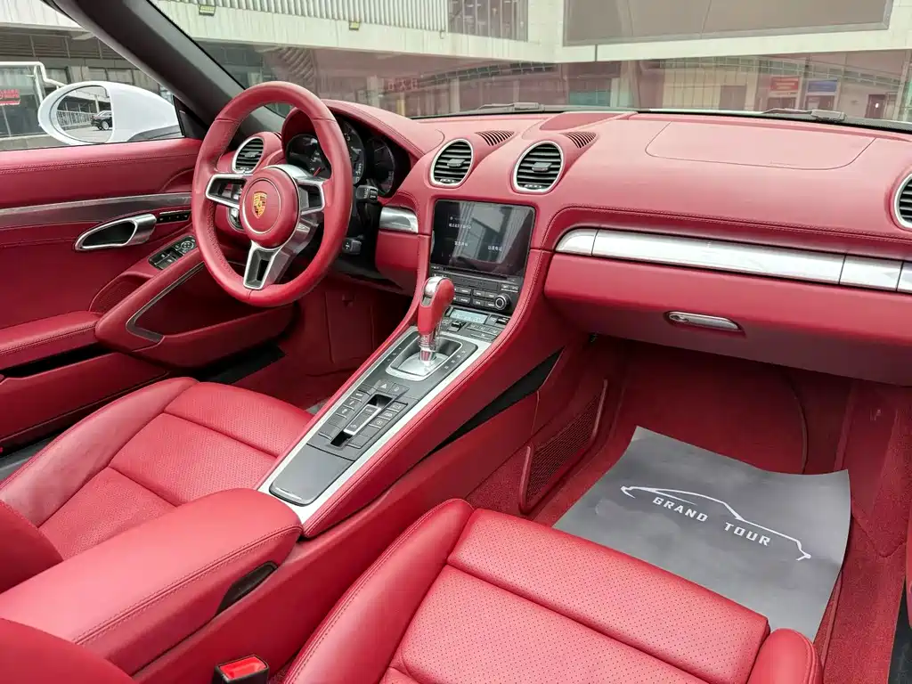 Porsche 718 Boxster 2.0 T