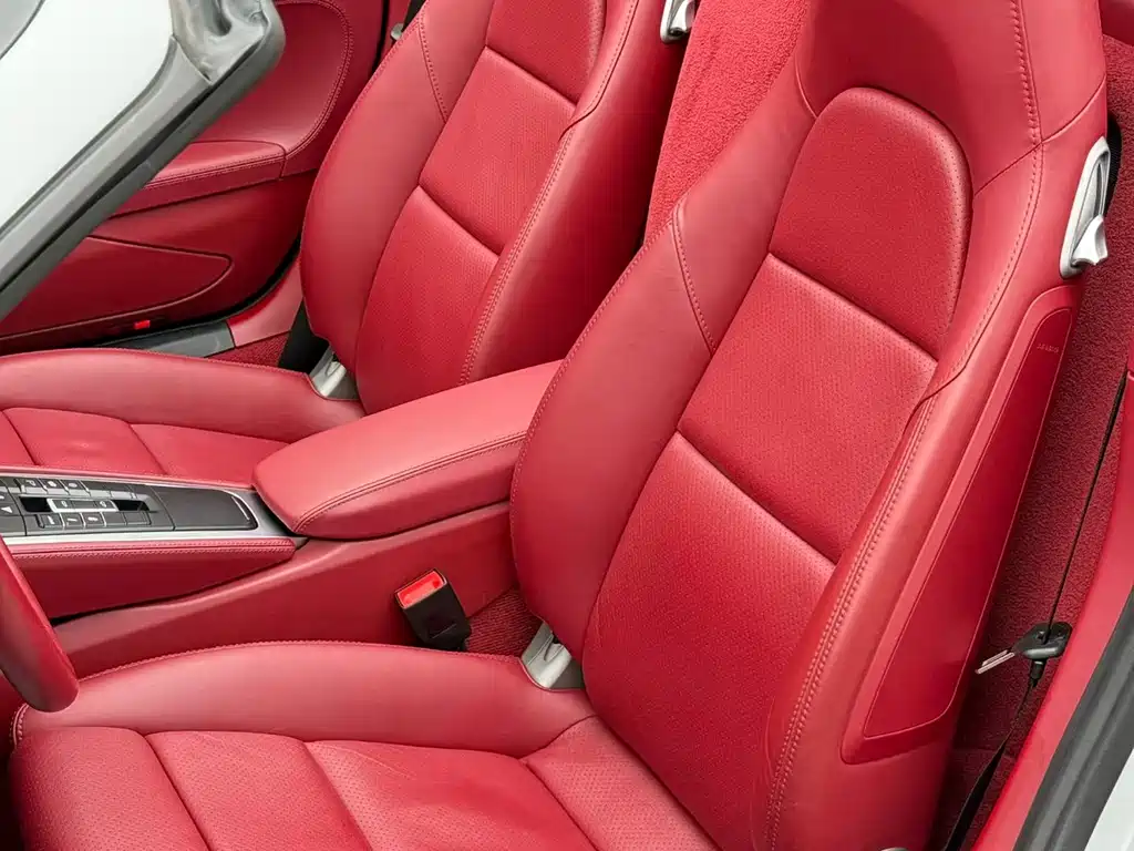 Porsche 718 Boxster 2.0 T
