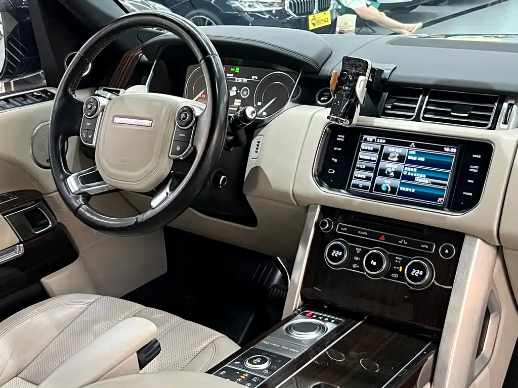 Range Rover 3.0 TDV6 Vogue SE