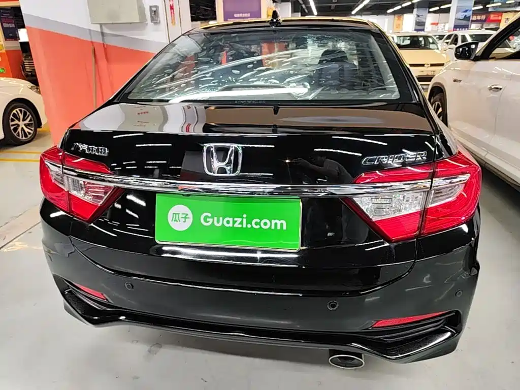 Crider 1.8 L Auto Luxury