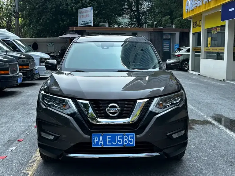 Nissan X-Trail 2.0 L XL Premium CVT 2 WD Connected Premium