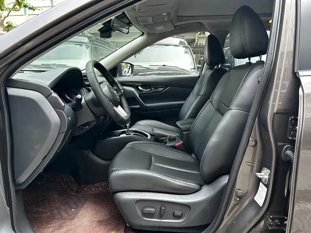 X-Trail 2.0 L XL Premium CVT 2 WD Connected Premium