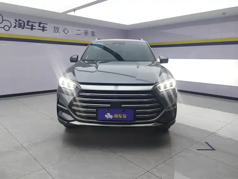 BYD Song Pro NEV DM-i 51 km Distinguished