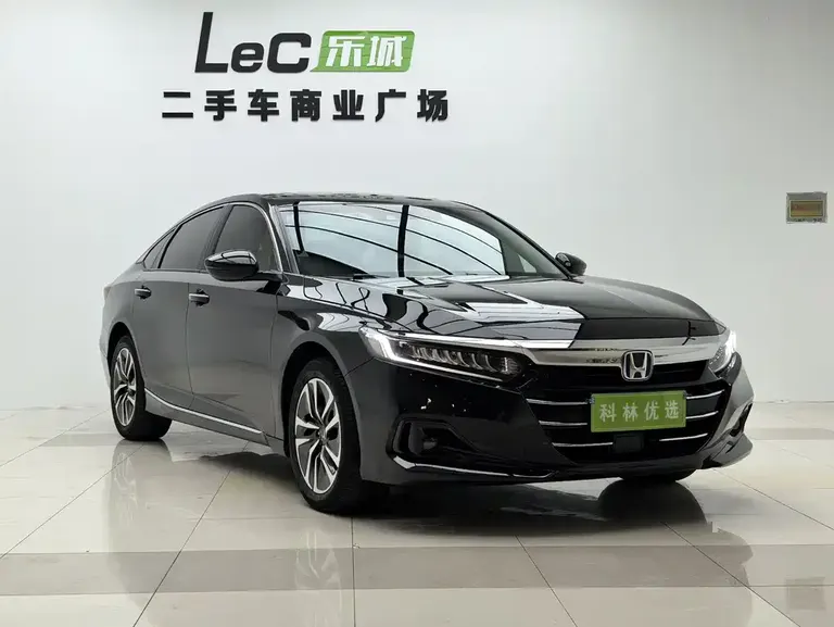 Honda Accord Sharp· Hybrid 2.0 L Sharp Leading