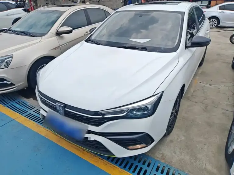 Roewe i5 1.5 L Manual Diamond