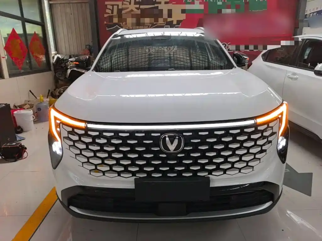 Changan CS55 PLUS 长安CS55 PLUS 2026款 第四代 新蓝鲸 1.5 T 天枢豪华型