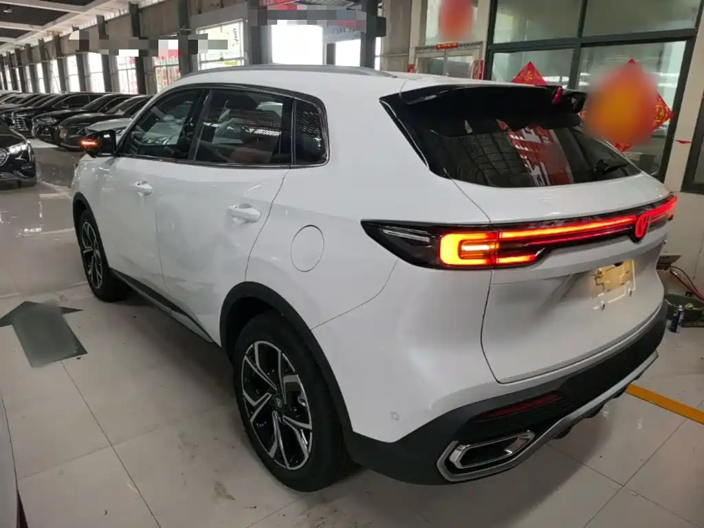 Changan CS55 PLUS 长安CS55 PLUS 2026款 第四代 新蓝鲸 1.5 T 天枢豪华型