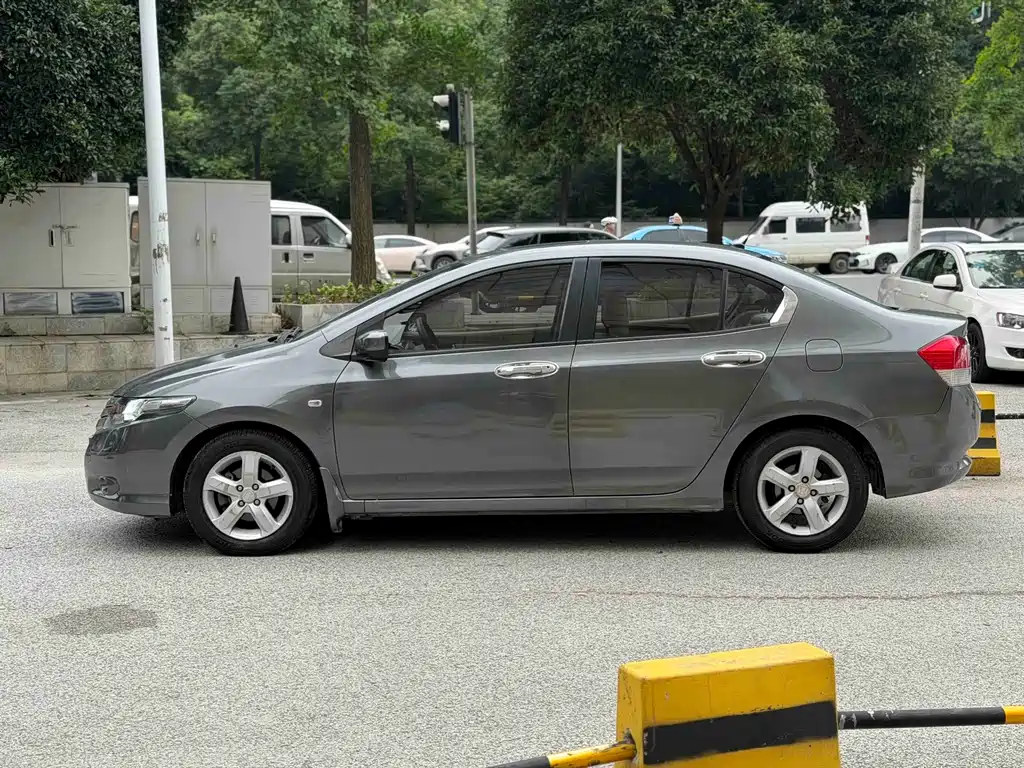 City Classic 锋范经典 2008款 1.8 L 自动豪华版