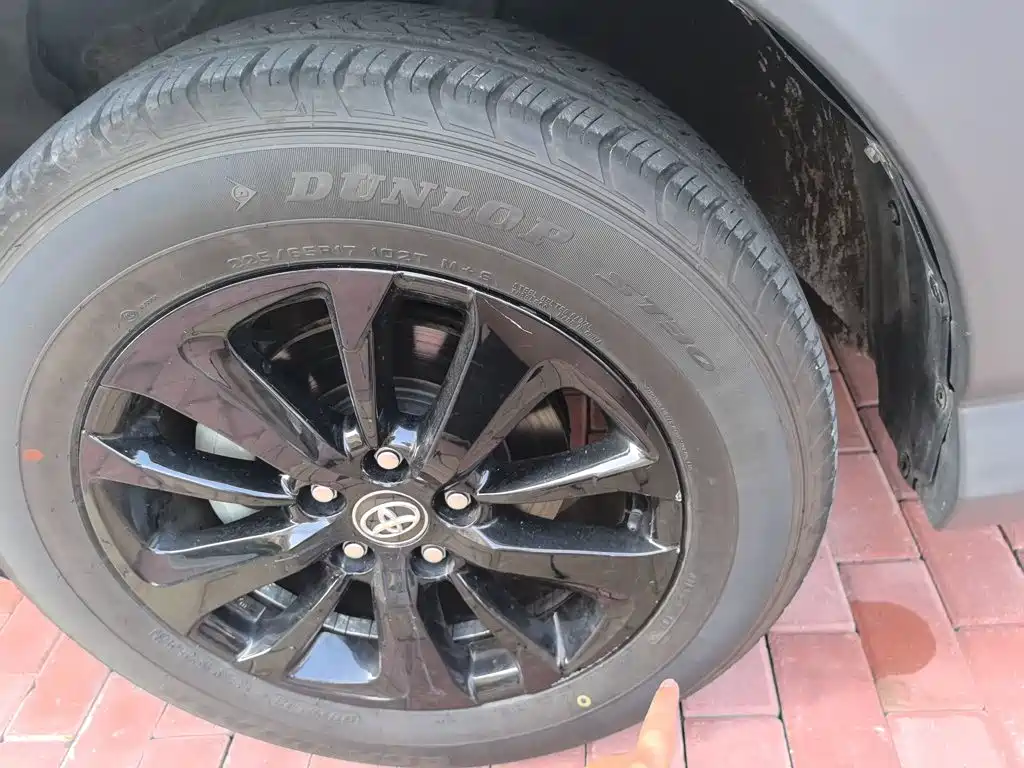 RAV4 2.0 L CVT 2 WD Style X Limited CN-VI