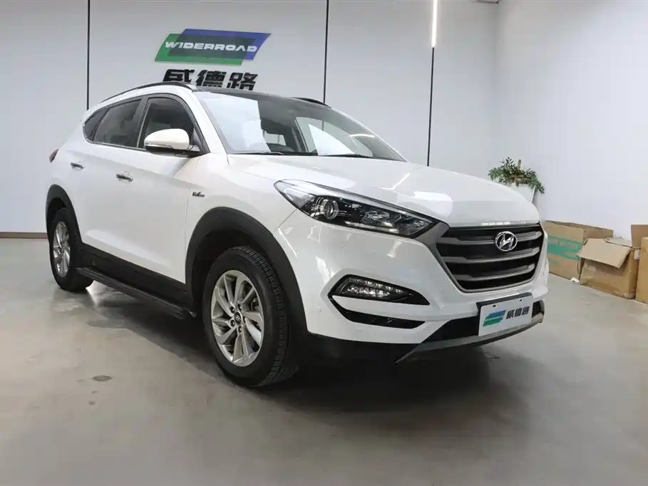 Tucson 1.6 T DCT 2 WD Intelligent