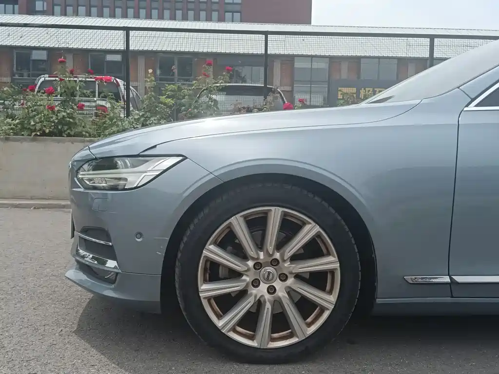 Volvo S90 T5 Smart Grace