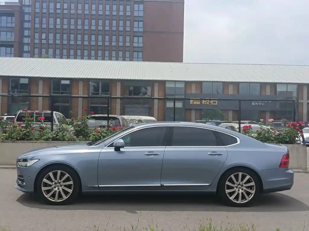 Volvo S90 T5 Smart Grace