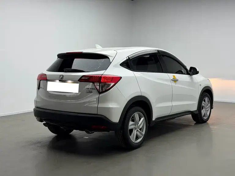 Honda Vezel 220 TURBO CVT Elite CN-V