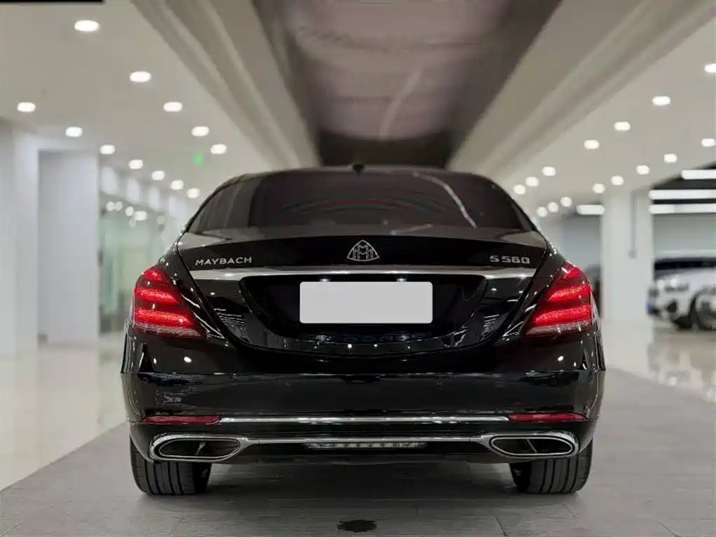 Maybach S-Class S 560 4 MATIC