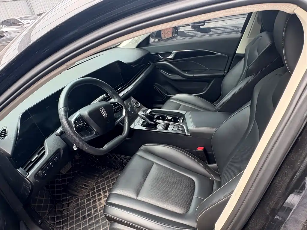 Besturn B70 3 rd Gen 1.5 T Auto Pleasure