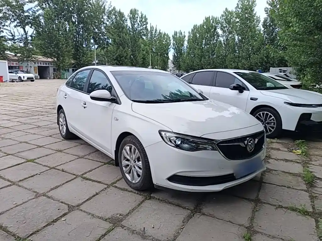 Excelle GT Facelift Exemplary 1.5 L Auto Elite