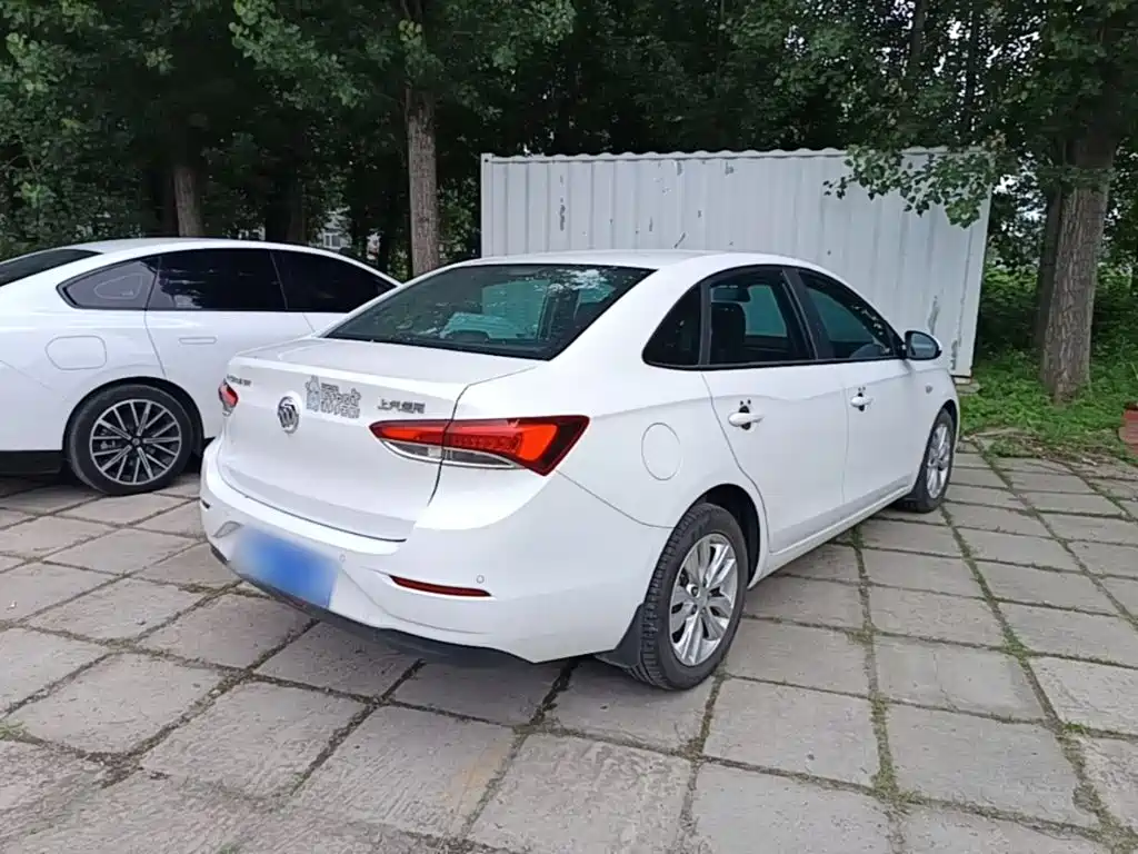 Excelle GT Facelift Exemplary 1.5 L Auto Elite