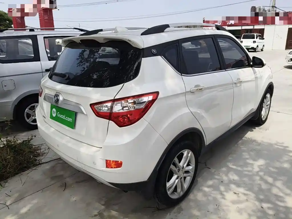 Changan CS35 1.6 L Auto Luxury CN-IV