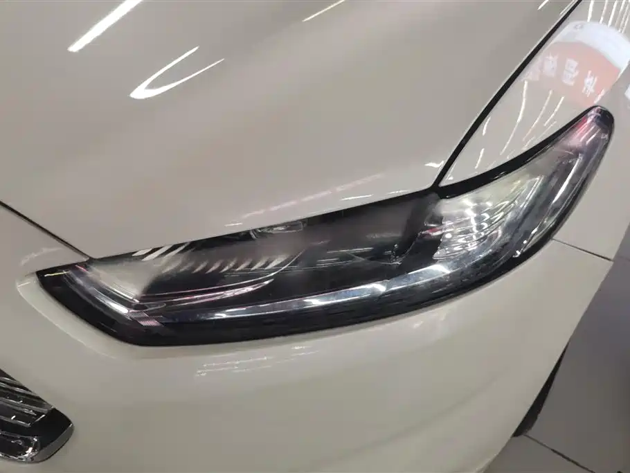 Mondeo 2.0 L GTDi200 Fashion