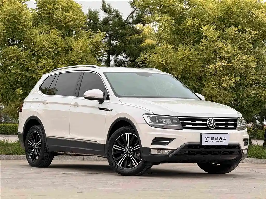 Tiguan L 330 TSI Auto 2 WD Smart Enjoyment